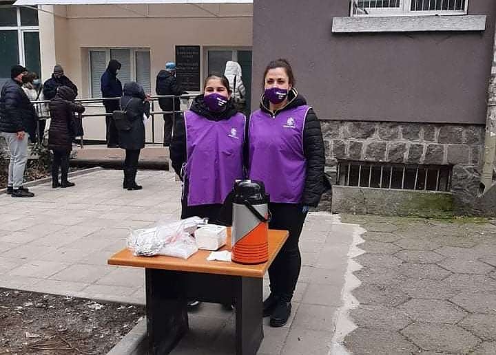 Втори ден опашки пред имунизационните кабинети в Бургас, на 7 места можете да получите ваксина